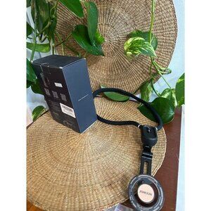 Neewer Magnetic Neck Holder